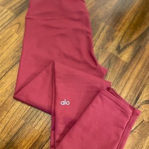 Alo Airbrush Legging Size Small